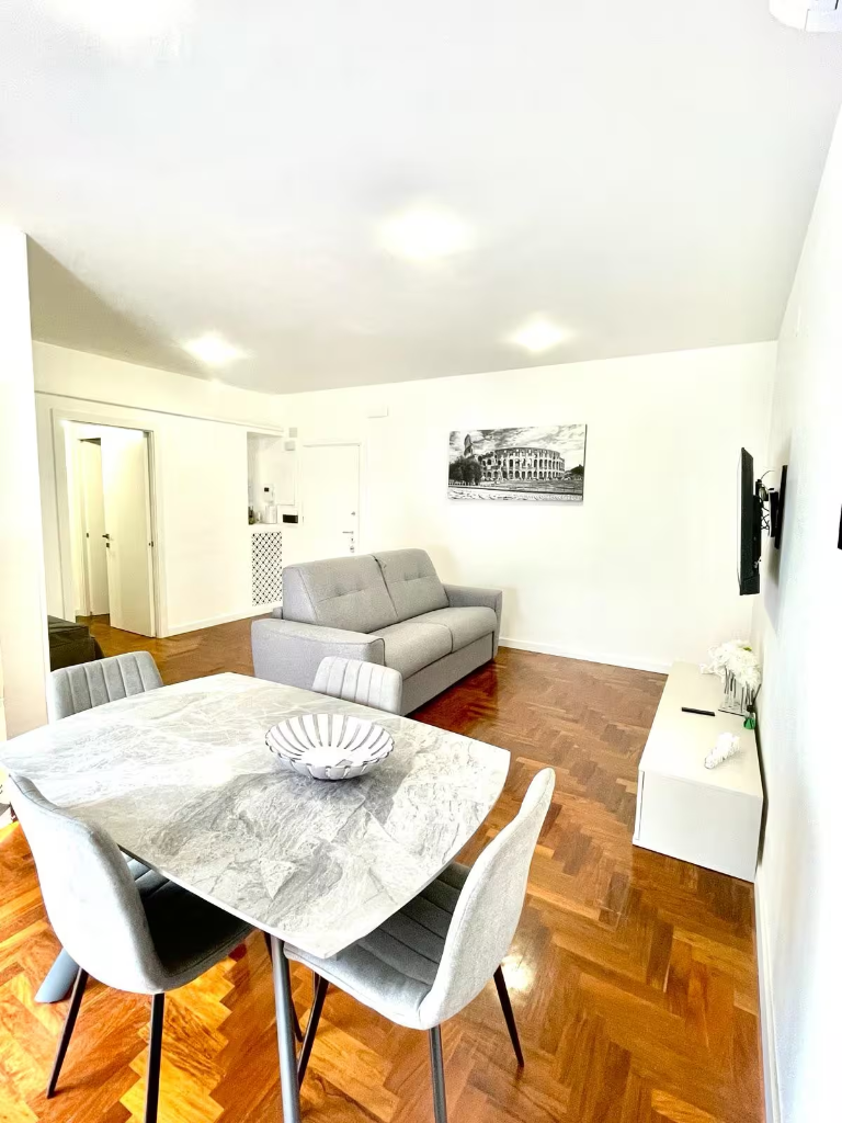 Dipo House — Marconi